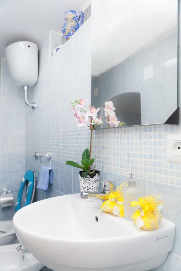 Short Lets Lulu Apartment Ercolano Exterior foto